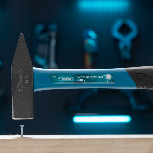 Молоток слесарный, 800 г, квадратный боек, фибергласовая обрезиненная рукоятка Gross по ценам производителя в Москве с доставкой по всей России