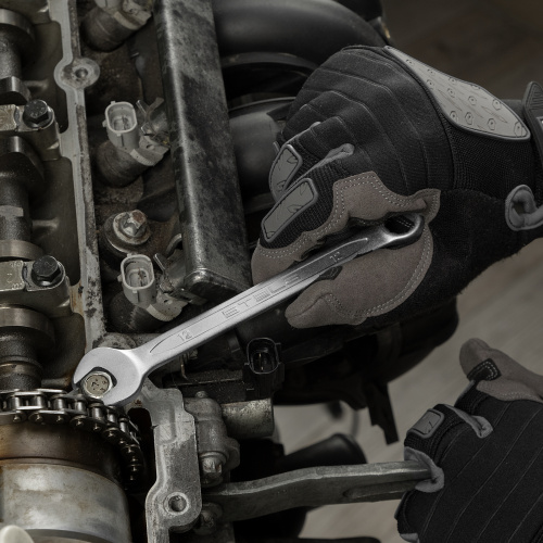 Набор инструментов, 1/2", 1/4", CrV, пластиковый кейс 88 предметов Stels по ценам производителя в Москве с доставкой по всей России