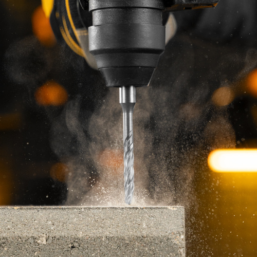 Бур по бетону, цельная крестовая пластина, 6x115 мм, SDS PLUS Denzel по ценам производителя в Москве с доставкой по всей России