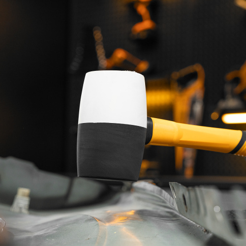 Киянка резиновая, 225 г, черно-белая, фибергласовая рукоятка c TPR покрытием Denzel по ценам производителя в Москве с доставкой по всей России