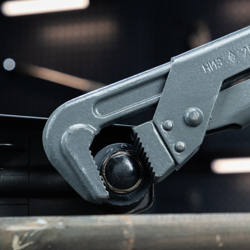 Ключ трубный рычажный КТР-3 (НИЗ) по ценам производителя в Москве с доставкой по всей России