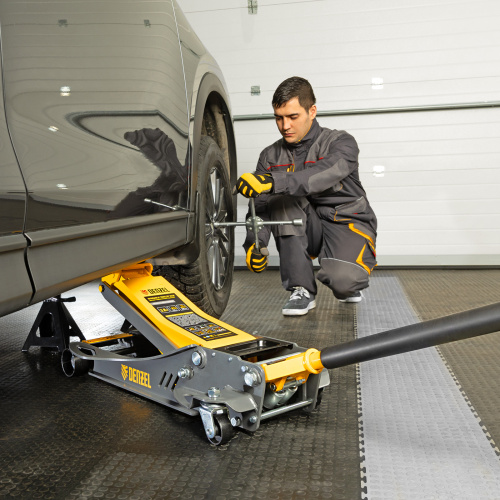 Домкрат гидравлический подкатной, 3,8 т, 110-580 мм, быстрый подъем, низкий подхват, проф. Denzel по ценам производителя в Москве с доставкой по всей России