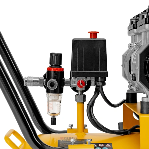 Компрессор безмасляный, малошумный  DLS 2250/100, 2250 Вт, 3x750, 100 л, 410 л/мин блок управления/ Denzel по ценам производителя в Москве с доставкой по всей России