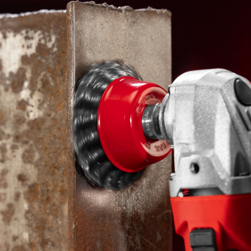 Щетка для УШМ, 75 мм, М14, "чашка", крученая проволока 0.5 мм Matrix по ценам производителя в Москве с доставкой по всей России