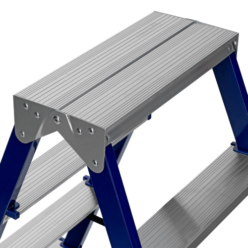 Стремянка двусторонняя 5 ступеней, стальная, Сибртех по ценам производителя в Москве с доставкой по всей России