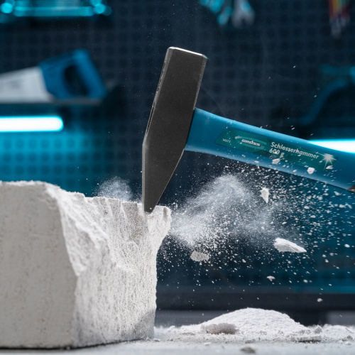 Молоток слесарный, 600 г, квадратный боек, фибергласовая обрезиненная рукоятка Gross по ценам производителя в Москве с доставкой по всей России