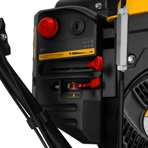 Бензиновая снегоуборочная машина SBL 711D PRO, 302cc, эл.старт, фара, обогрев, блок. дифф. Denzel по ценам производителя в Москве с доставкой по всей России