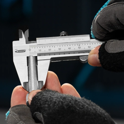 Штангенциркуль, 150 мм, 0.02 мм, нержавеющая сталь, с глубиномером Gross по ценам производителя в Москве с доставкой по всей России