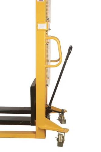 Штабелер гидравлический 1,0 т 3,0 м XILIN SDJ1030 купить в Москве с доставкой по всей России | ProtosMarket.ru