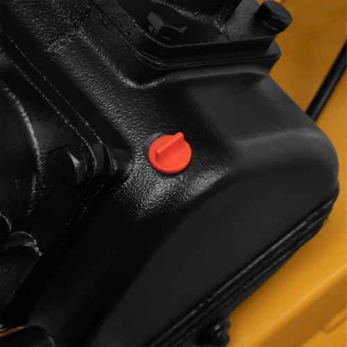 Компрессор воздушный BCV2200/100, ременный привод, 2.2 кВт, 100 литров, 370 л/мин Denzel купить в Москве с доставкой по всей России | ProtosMarket.ru