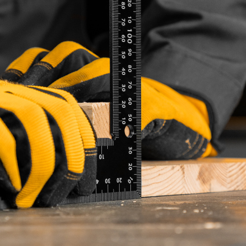 Угольник, 200 х 300 мм, алюминиевый, лазерная гравировка Denzel по ценам производителя в Москве с доставкой по всей России