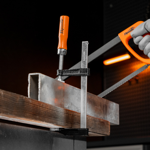 Струбцина F-образная, 150 х 50 мм Sparta по ценам производителя в Москве с доставкой по всей России