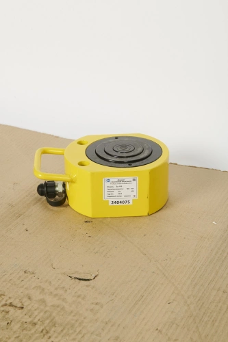 Домкрат гидравлический телескопический низкий TOR ДТ100Г69 100 т (3 уровня) по ценам производителя в Москве с доставкой по всей России