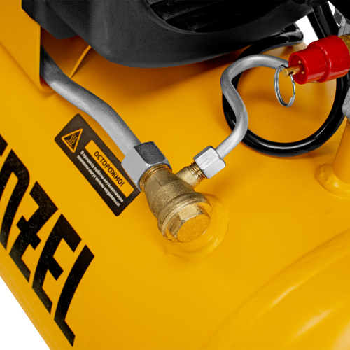 Компрессор воздушный DLC1300/24 безмасляный 1.3 кВт, 24 литра, 206 л/мин Denzel по ценам производителя в Москве с доставкой по всей России