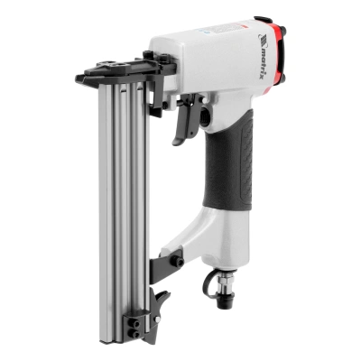 Нейлер пневматический для гвоздей от 10 до 32 мм Matrix по ценам производителя в Москве с доставкой по всей России