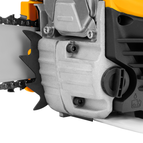 Пила цепная бензиновая DS-5218, шина 45 см, 52 см3, 3 л.с, шаг 0,325, паз 1,5 мм, 72 звена Denzel по ценам производителя в Москве с доставкой по всей России