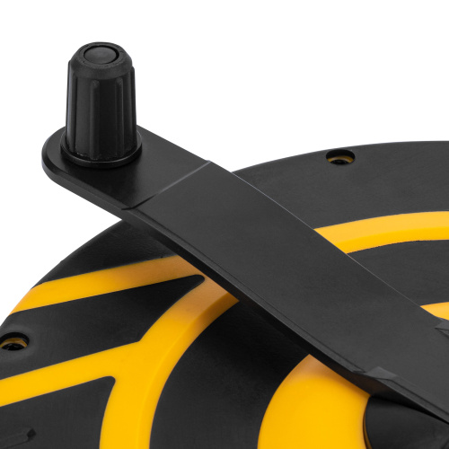 Рулетка геодезическая 50 м х 15 мм, закрытый корпус, фиберглассовая лента Denzel по ценам производителя в Москве с доставкой по всей России