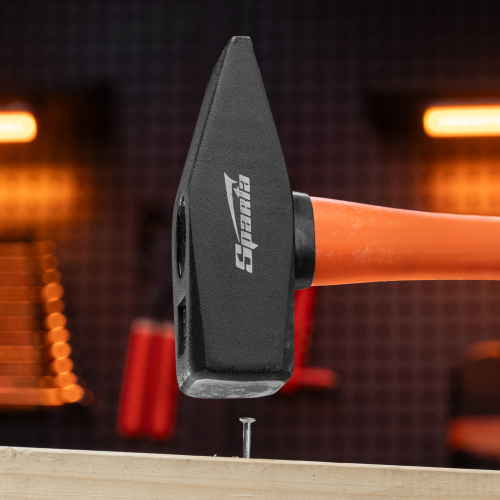 Молоток слесарный, 1500 г, фибергласовая обрезиненная рукоятка Sparta по ценам производителя в Москве с доставкой по всей России