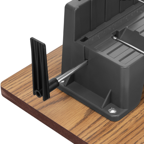 Стусло прецизионное, двухплоскостное, пила 600 мм, две прижимные струбцины, ограничительный упор Gross по ценам производителя в Москве с доставкой по всей России