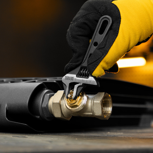 Ключ разводной 115 мм, CrV, кованый, укороченная рукоятка Denzel по ценам производителя в Москве с доставкой по всей России