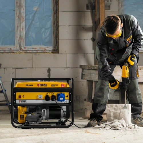 Генератор бензиновый GE 6900, 5.5 кВт, 220 В/50 Гц, 25 л, ручной старт Denzel по ценам производителя в Москве с доставкой по всей России